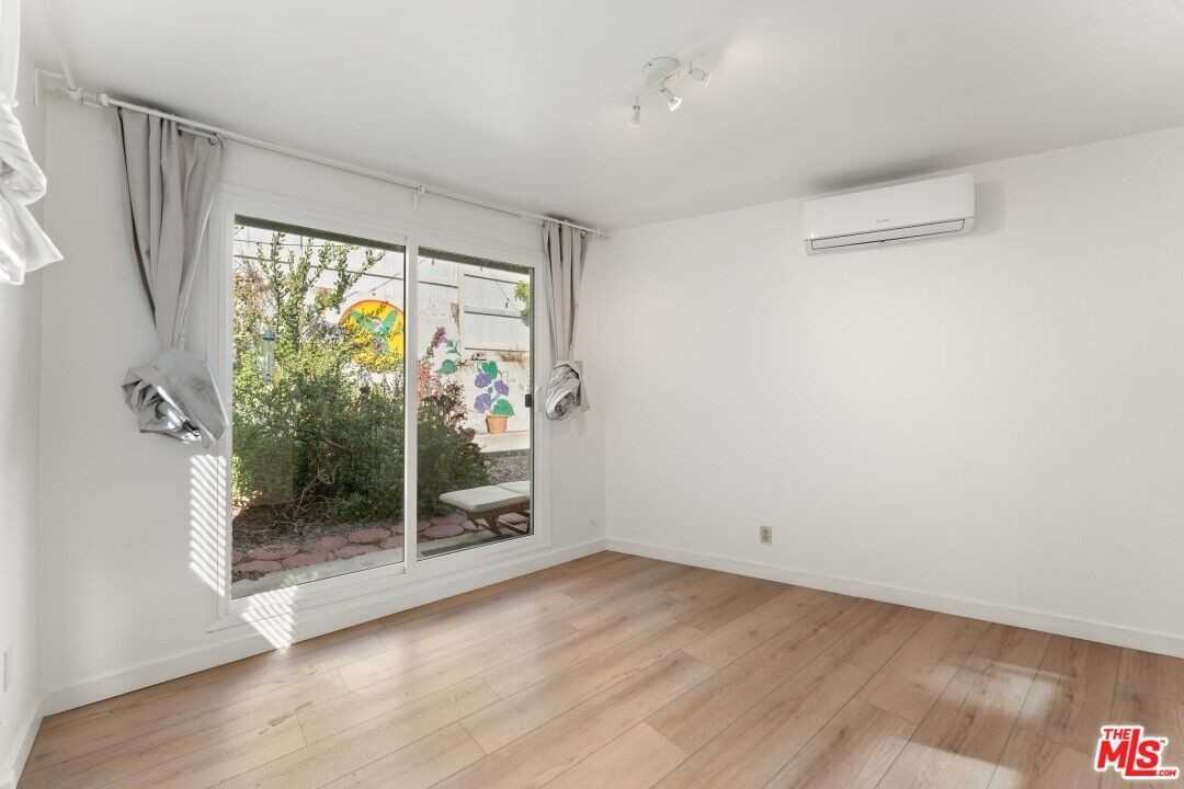 2223 Oak Glen Pl - Photo 7 of 19