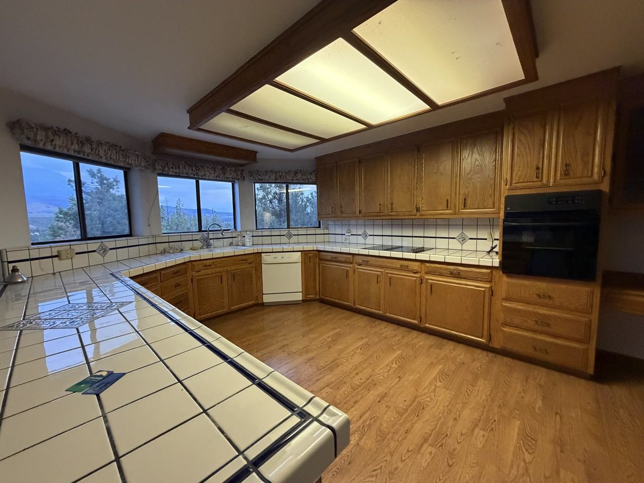 14817 Ash Ct - Photo 2 of 18