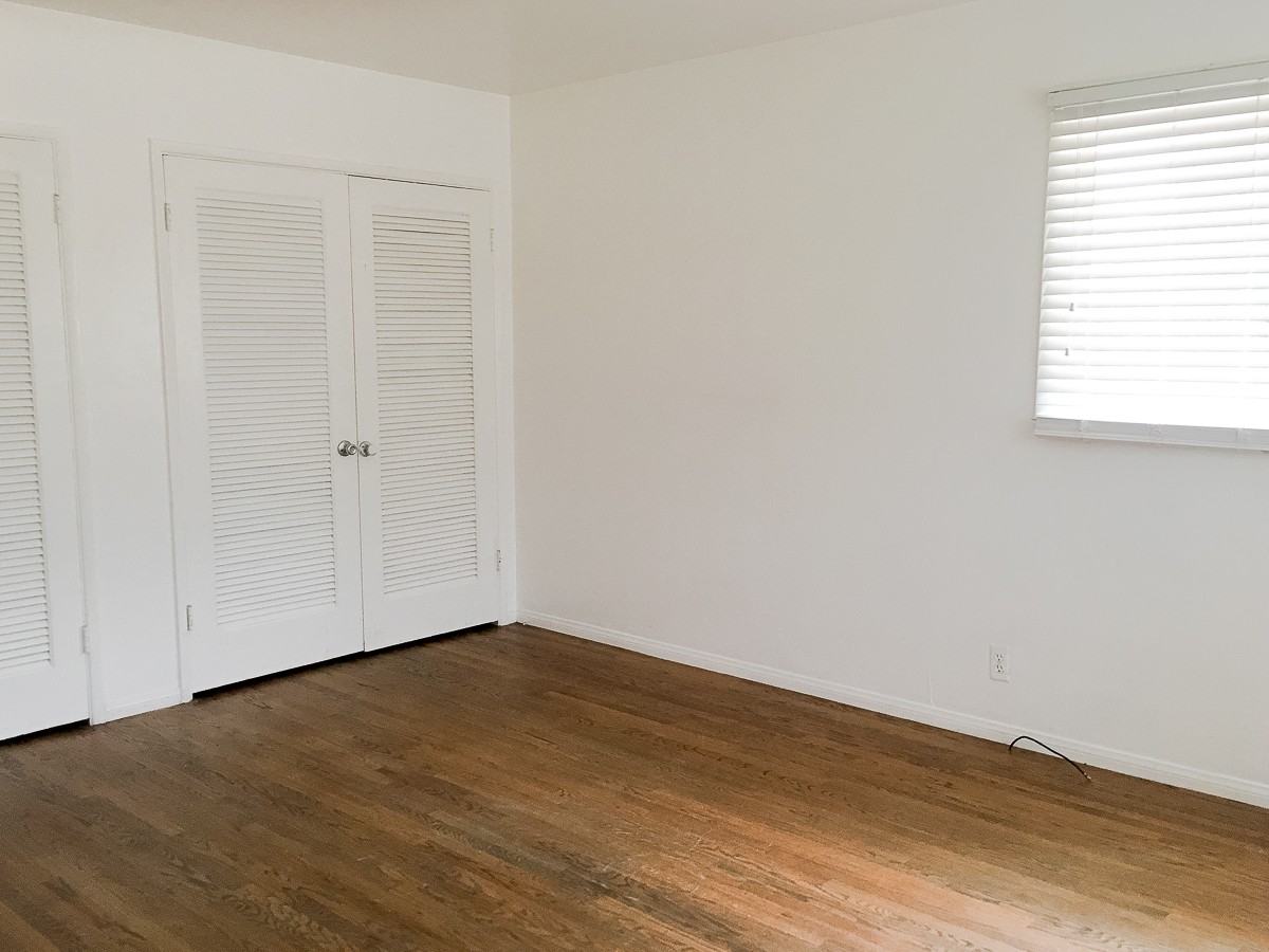 5567 Mary Lane Dr - Photo 3 of 43