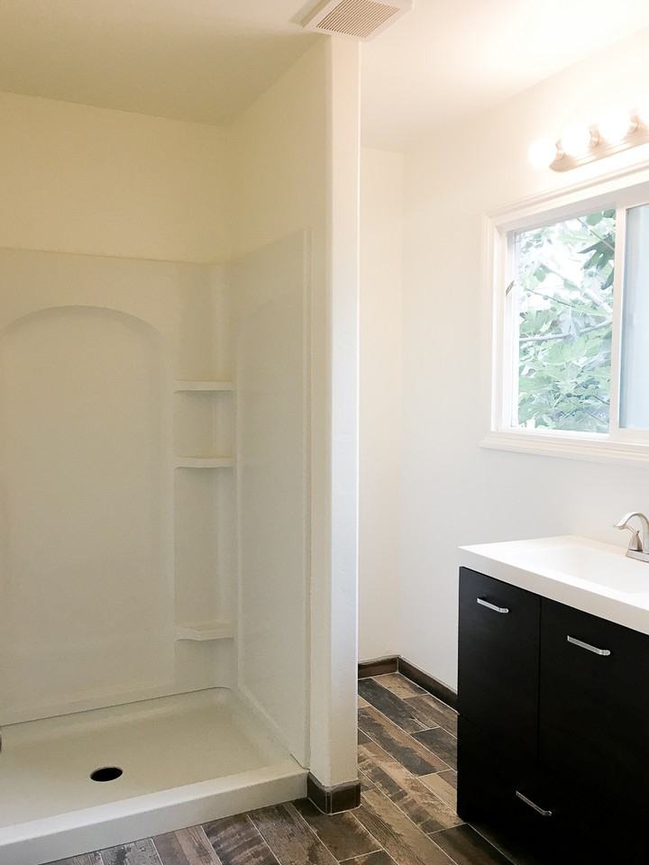 5567 Mary Lane Dr - Photo 4 of 43