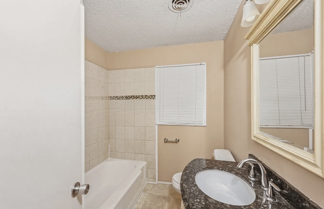 469 Roseta Dr - Photo 6 of 7