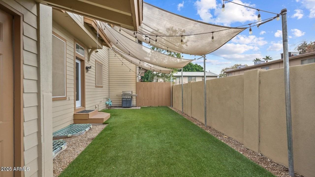 942 S Ash Ave #103 - Photo 2 of 27
