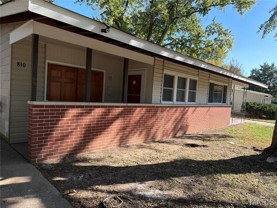 810 Loyola Dr - Photo 1 of 1