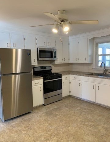 107 Salisbury St #107 - Photo 3 of 22