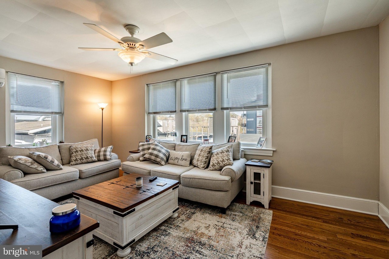 177 Bridge St #4 - Photo 2 of 17