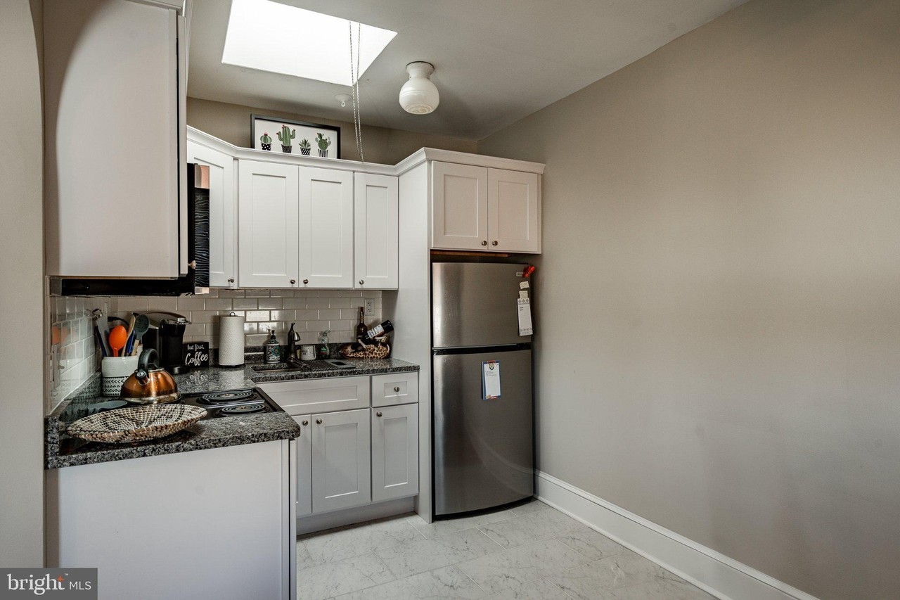 177 Bridge St #4 - Photo 7 of 17
