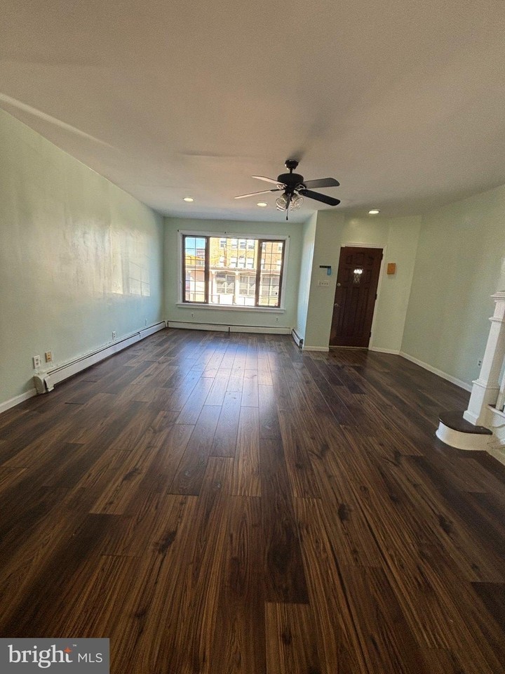 4332 Aldine St - Photo 3 of 17
