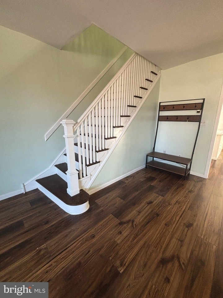 4332 Aldine St - Photo 4 of 17