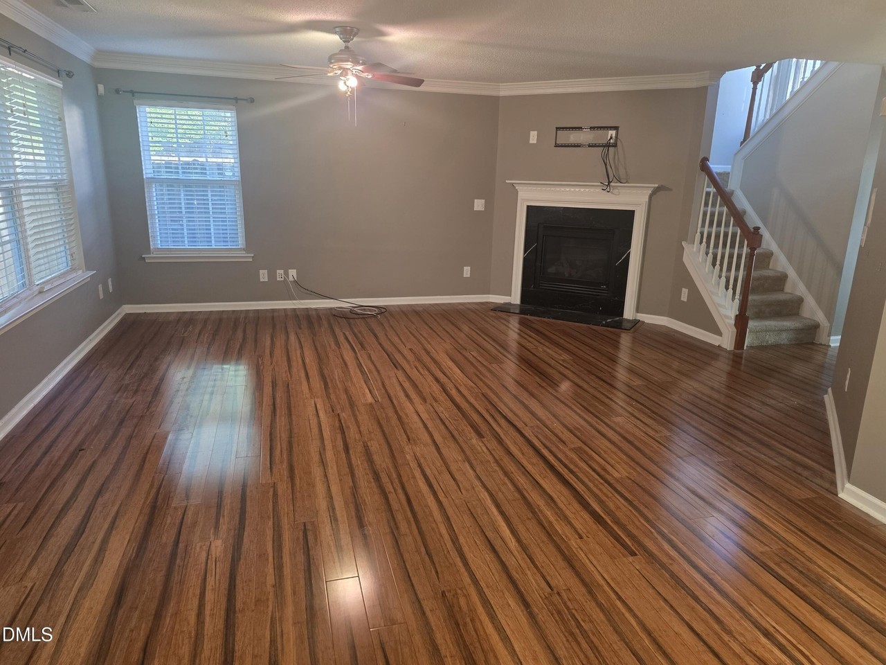 5542 Spindlewood Ct - Photo 2 of 9