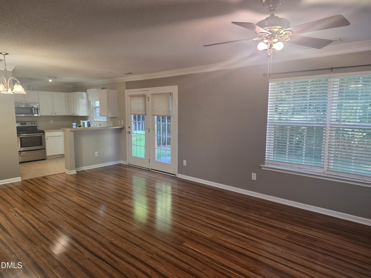 5542 Spindlewood Ct - Photo 3 of 9