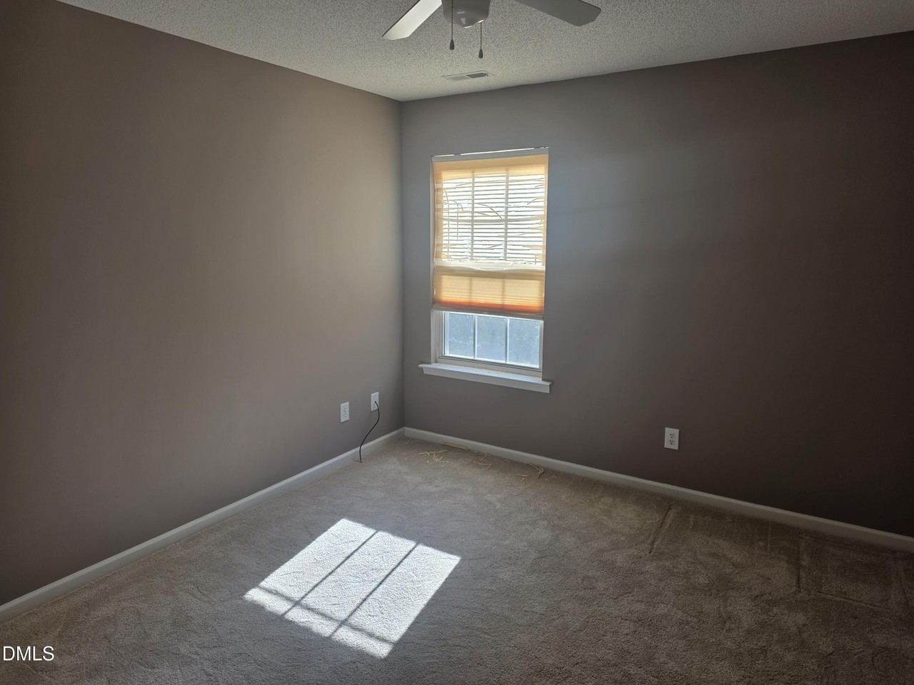 5542 Spindlewood Ct - Photo 6 of 9