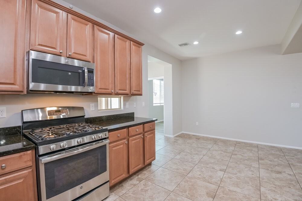 7433 S Salt Water Dr - Photo 5 of 16