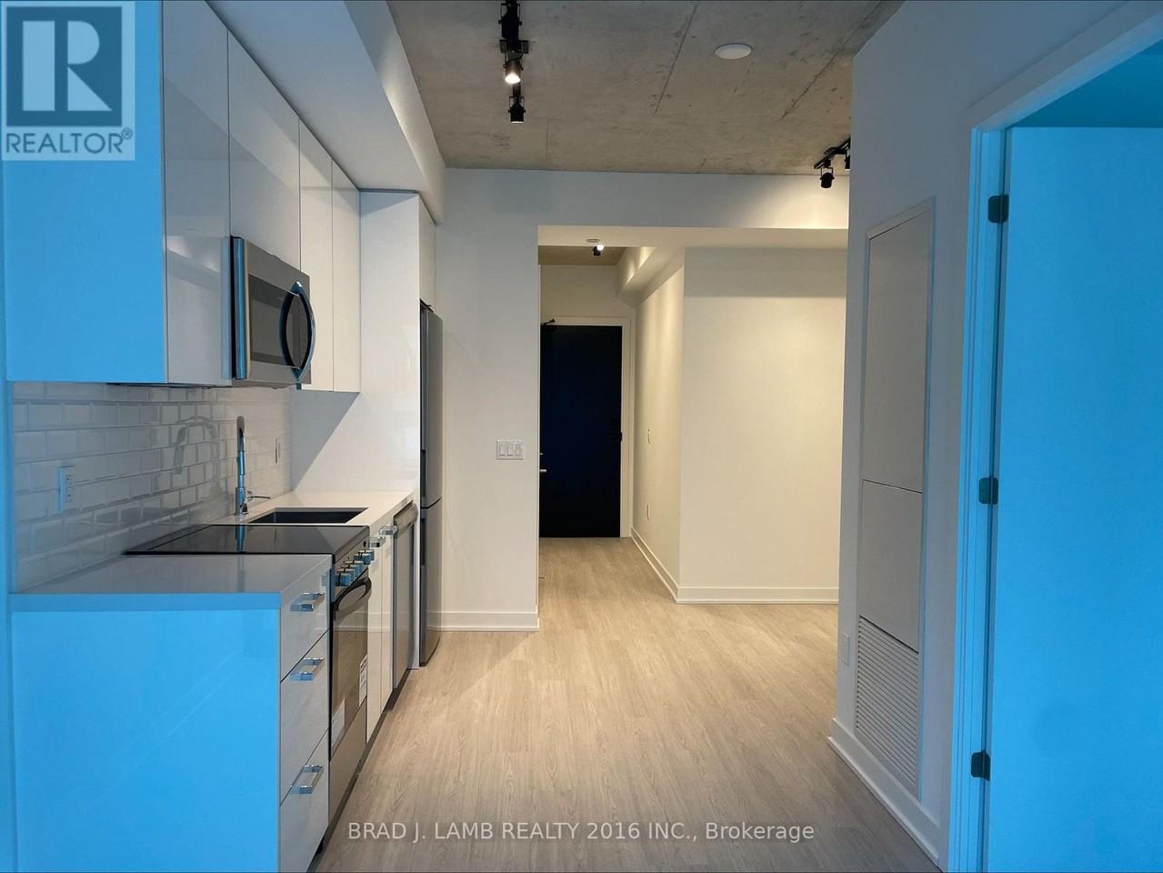 284 King Street East #1601 - Photo 3 of 14