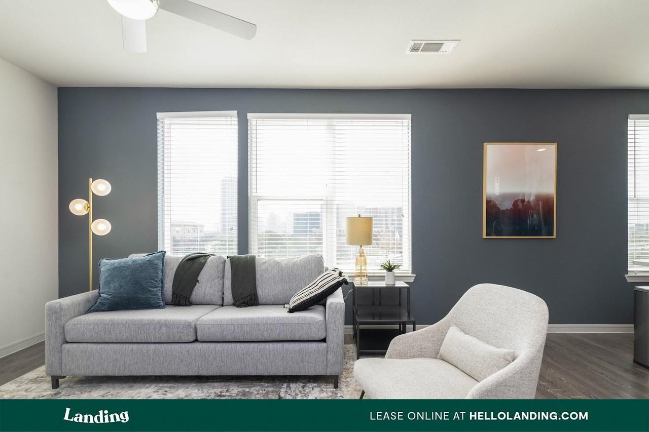 1282 South Rob Shelton Blvd - Photo 3 of 24