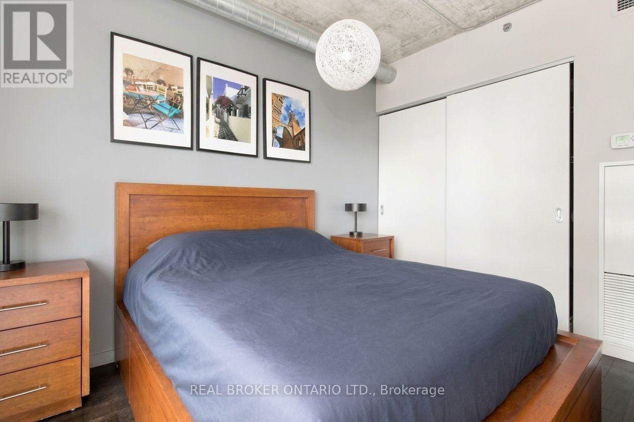 51 Trolley Crescent #1206 - Photo 6 of 20