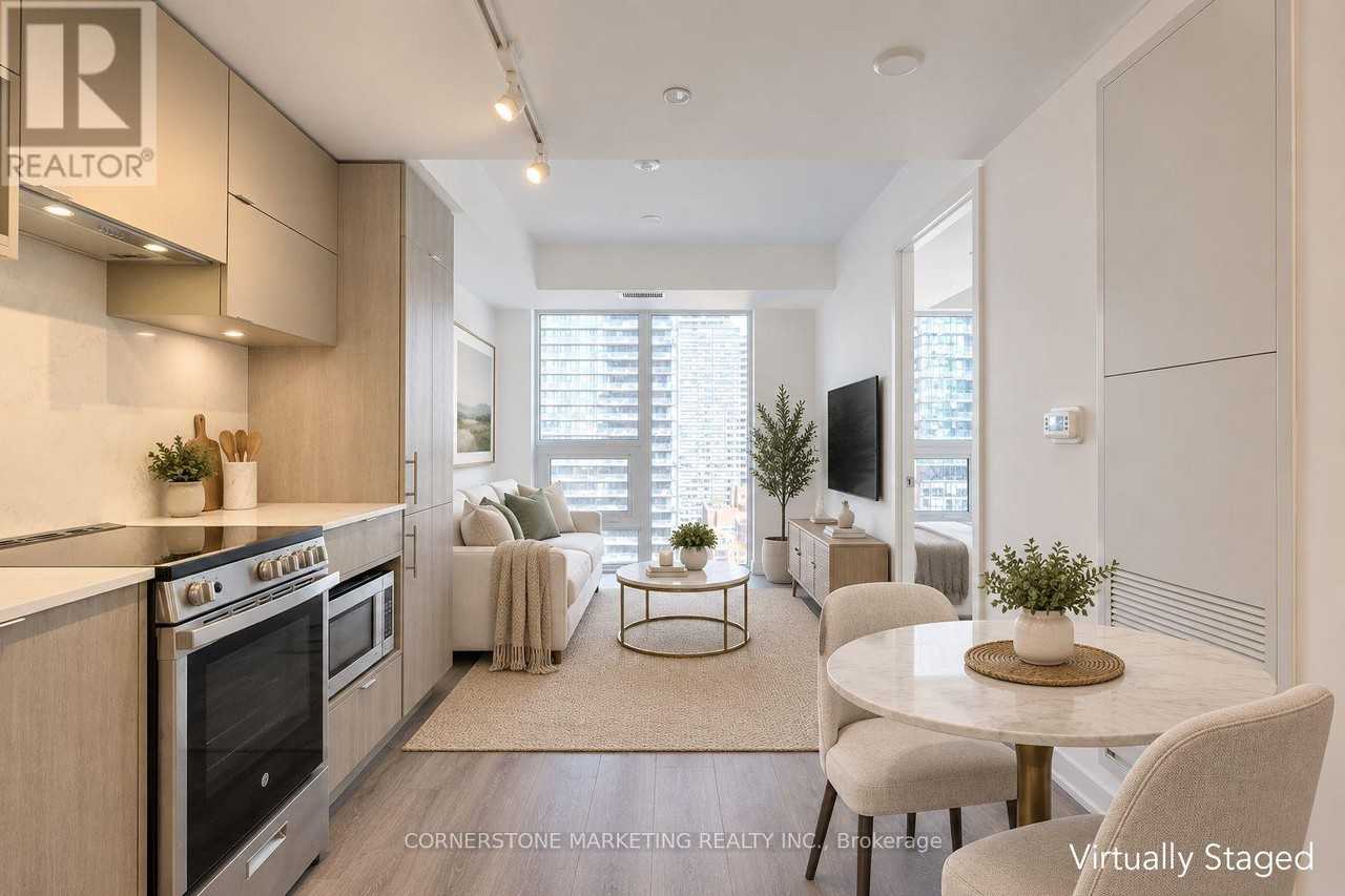 100 Queen Street East #2202