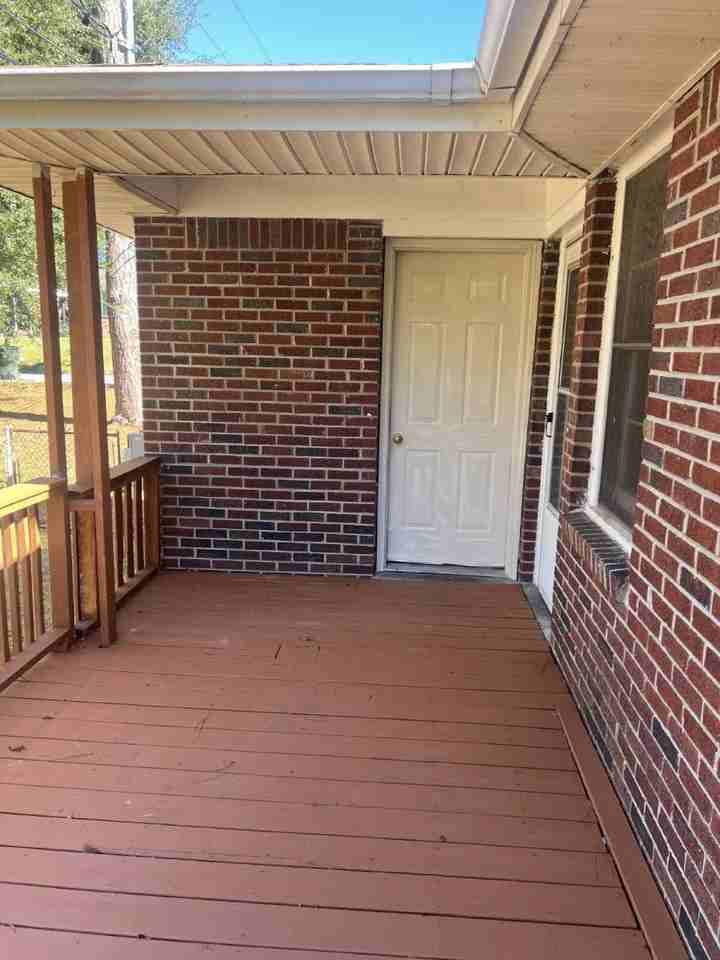 59 Guernsey Dr - Photo 2 of 20