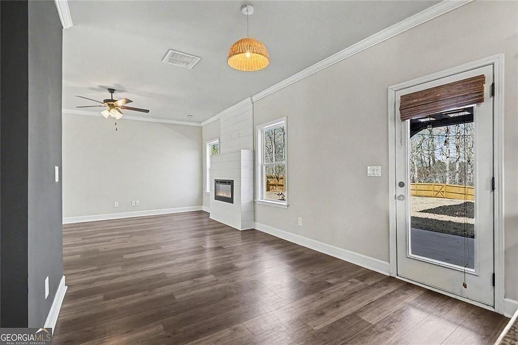 3529 Gaines Mill Rd - Photo 5 of 31