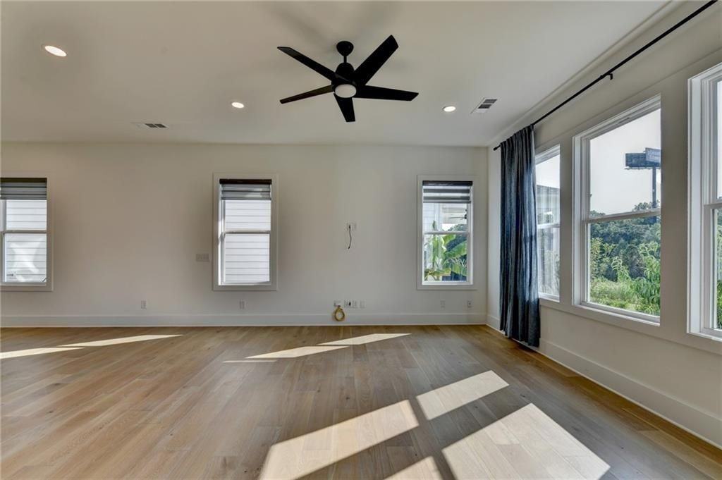 1205 Westshore Dr - Photo 7 of 50