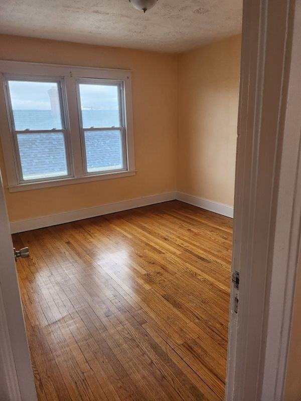232 Kelsey St - Photo 2 of 4