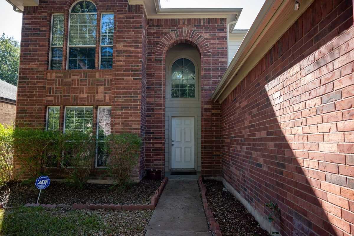 2316 Paradise Ridge Dr - Photo 3 of 28