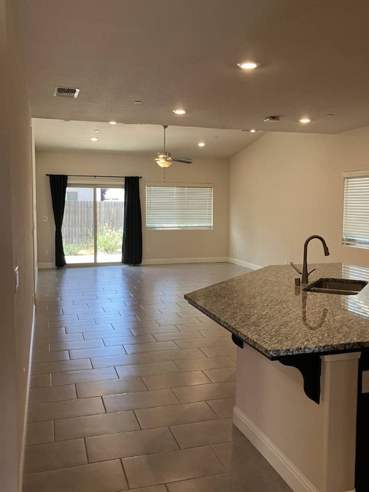 2319 Narvaez Way - Photo 4 of 20