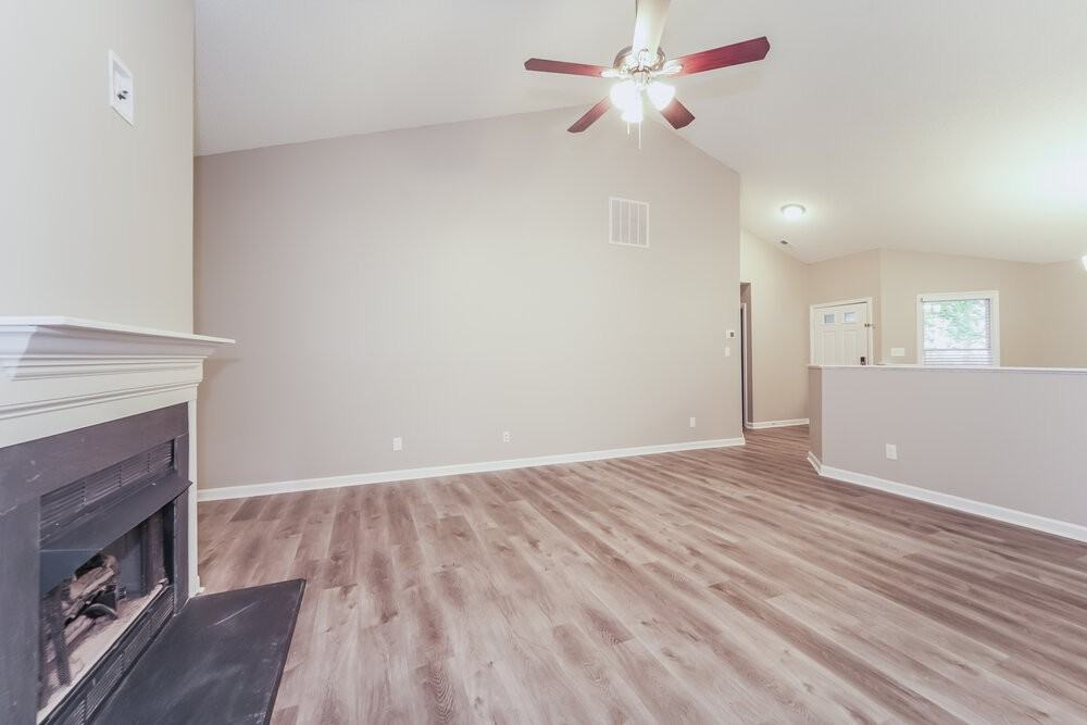 7722 Bridle Ct - Photo 6 of 16