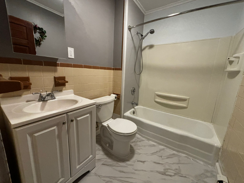 105 Groveland St #2 - Photo 7 of 10