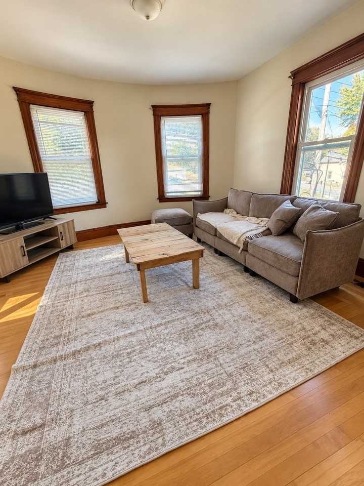 101 Greenwood St #2 - Photo 5 of 6
