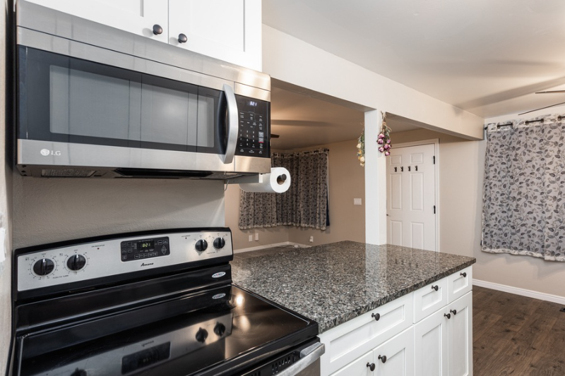 4317 Southwest #10C - Photo 5 of 24
