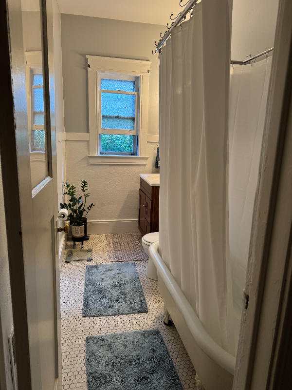 163 Shepard St #1 - Photo 5 of 14