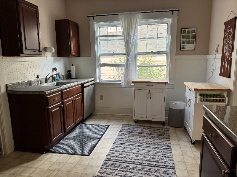 163 Shepard St #1 - Photo 7 of 14