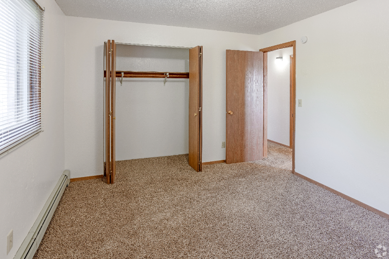 2517 Goettens Way #204 - Photo 6 of 16