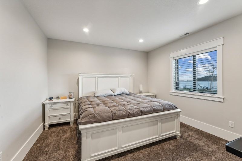 3062 E Sunset Dr - Photo 5 of 10