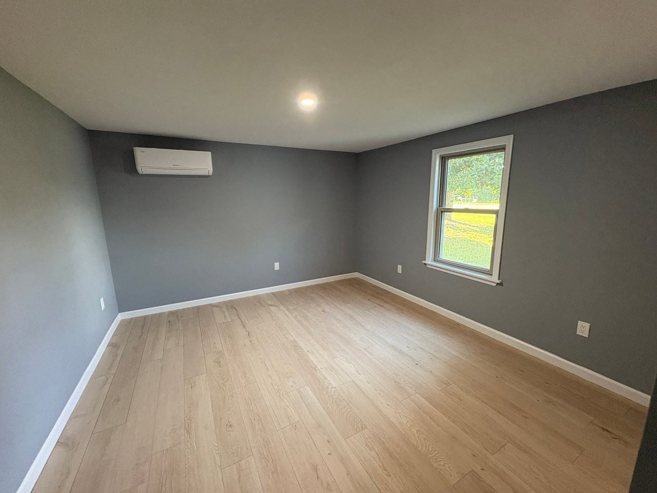 2206 Chester Hwy - Photo 7 of 8