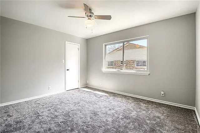 507 Dove Creek Dr - Photo 7 of 14