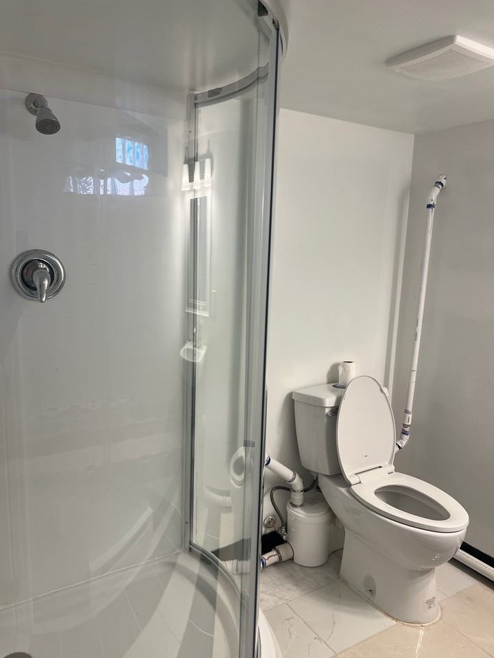 48 N Penn St - Photo 4 of 16