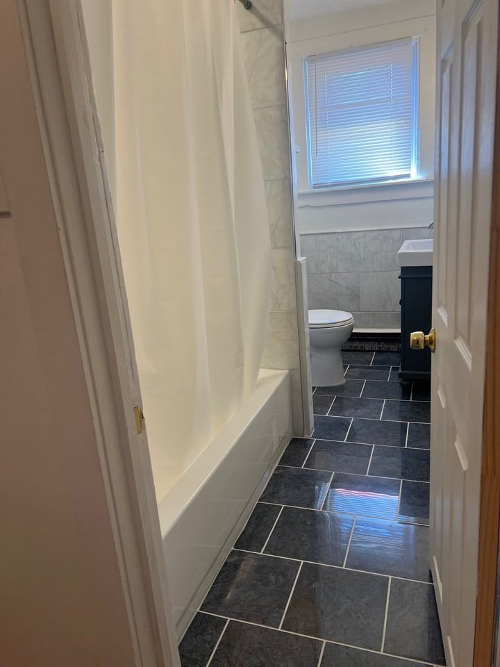 48 N Penn St - Photo 6 of 16