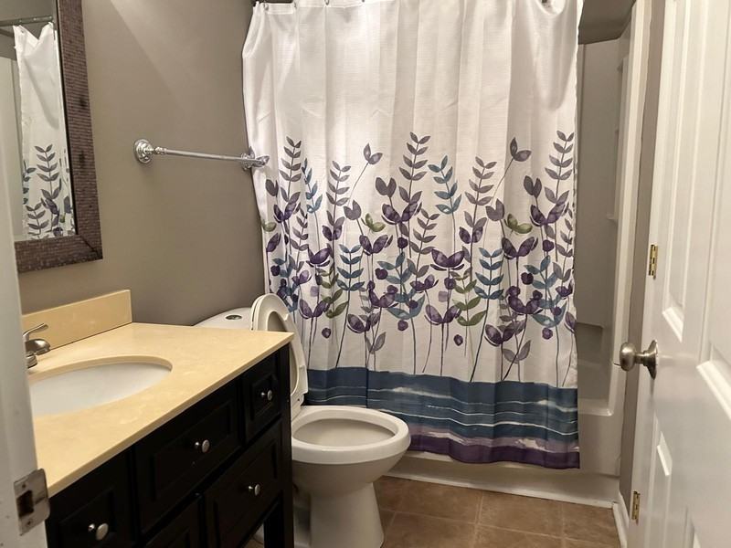 5903 Suncreek Ct - Photo 5 of 10