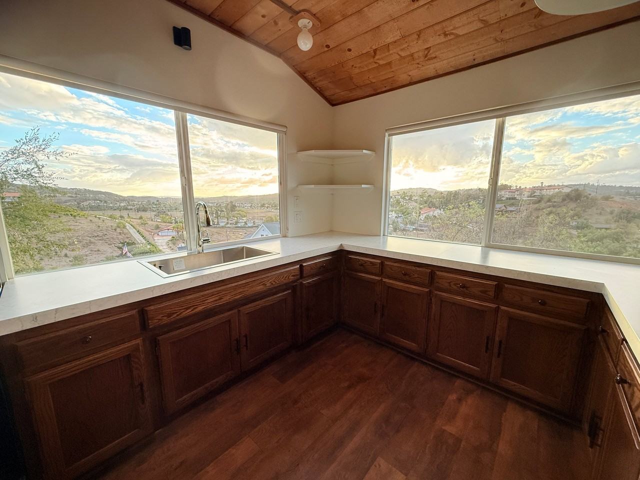 5760 Redondo Dr #B - Photo 4 of 10