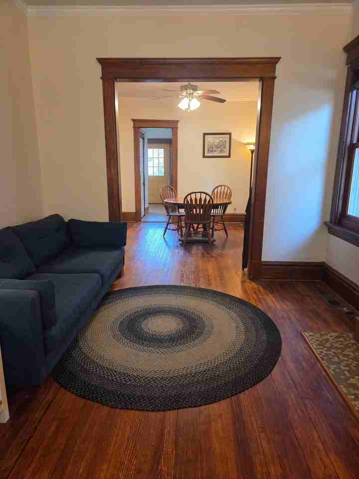 4023 Mcgee St - Photo 6 of 17