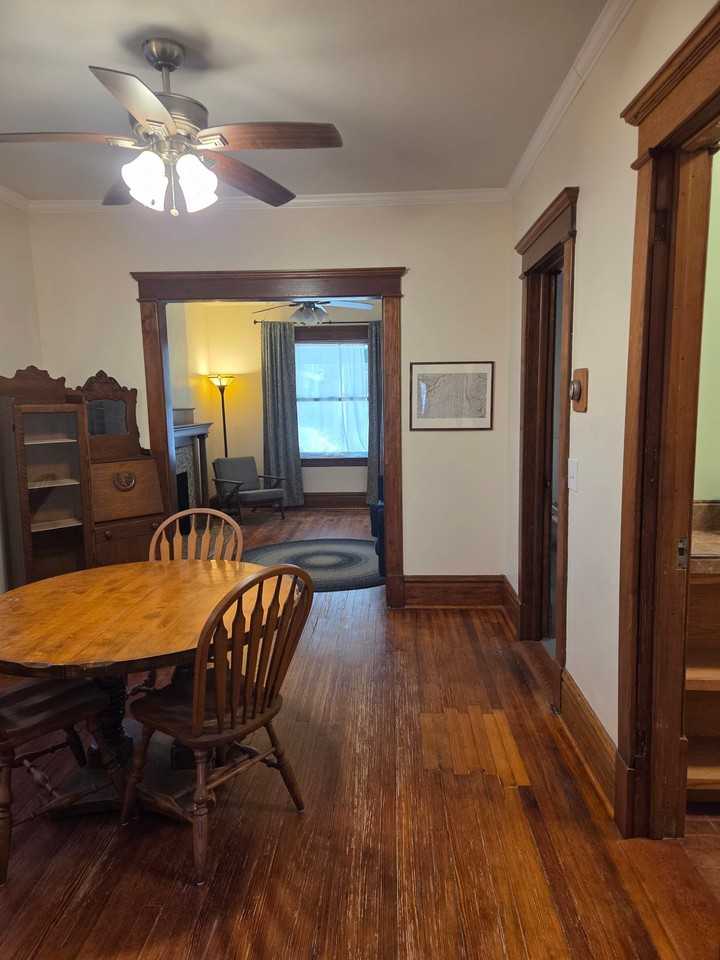 4023 Mcgee St - Photo 7 of 17