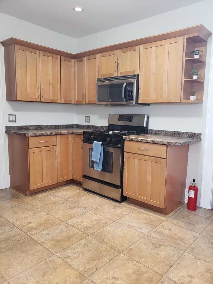 220 Trafalgar St - Photo 6 of 16