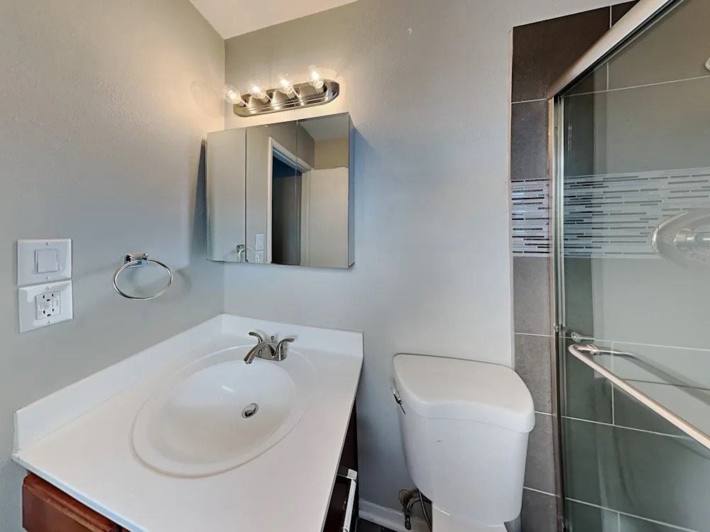 8262 E Monte Vista Rd - Photo 4 of 12