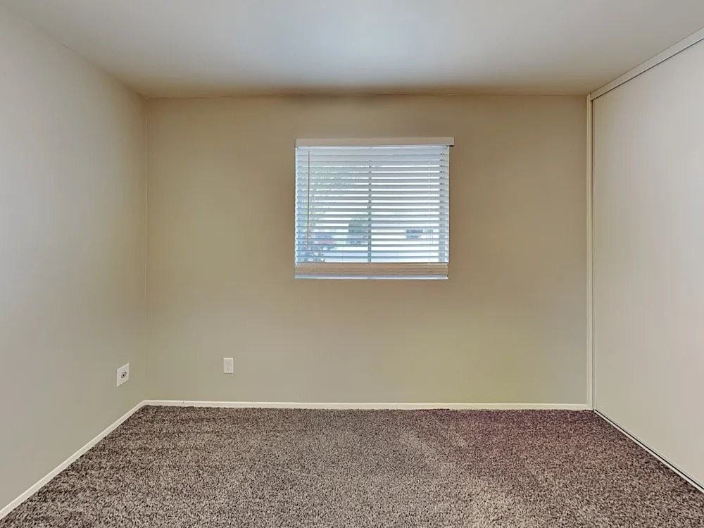 8262 E Monte Vista Rd - Photo 5 of 12