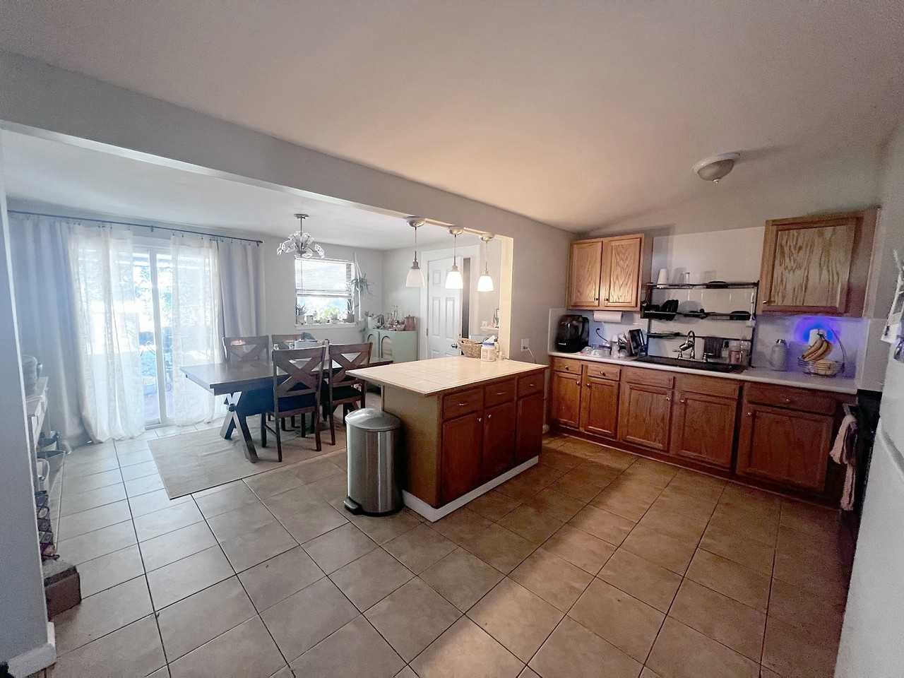10897 Tarin Dr - Photo 5 of 15