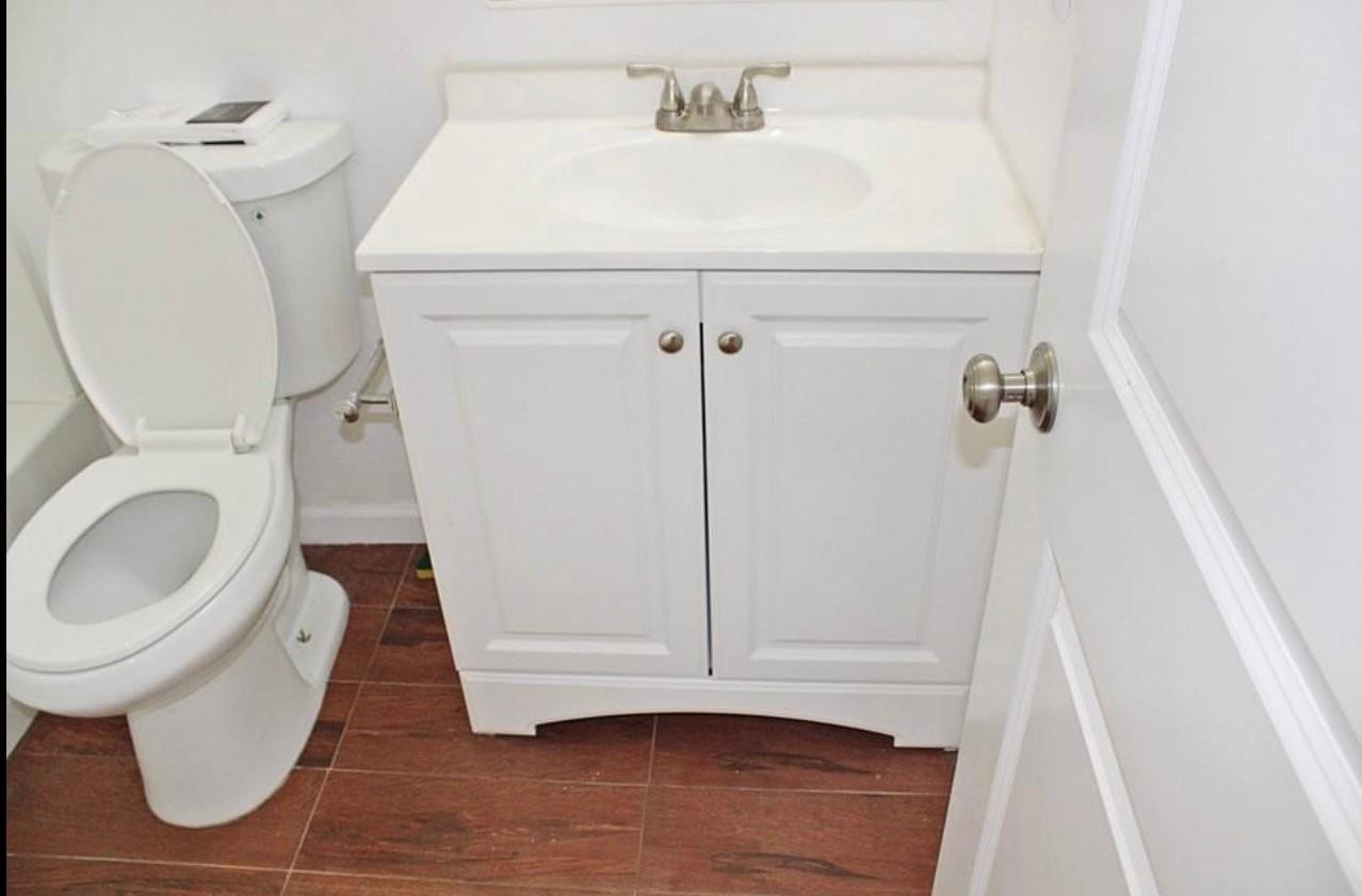 1526 Valley High Ave #1 - Photo 7 of 9