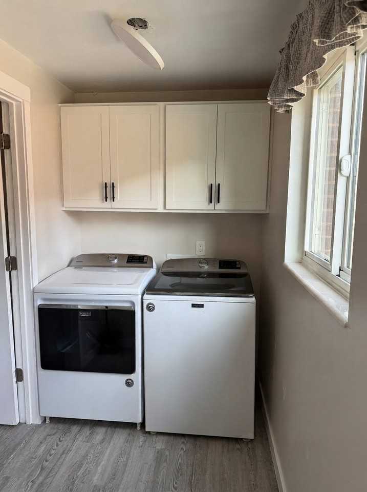 1562 Tyler Ave - Photo 5 of 13