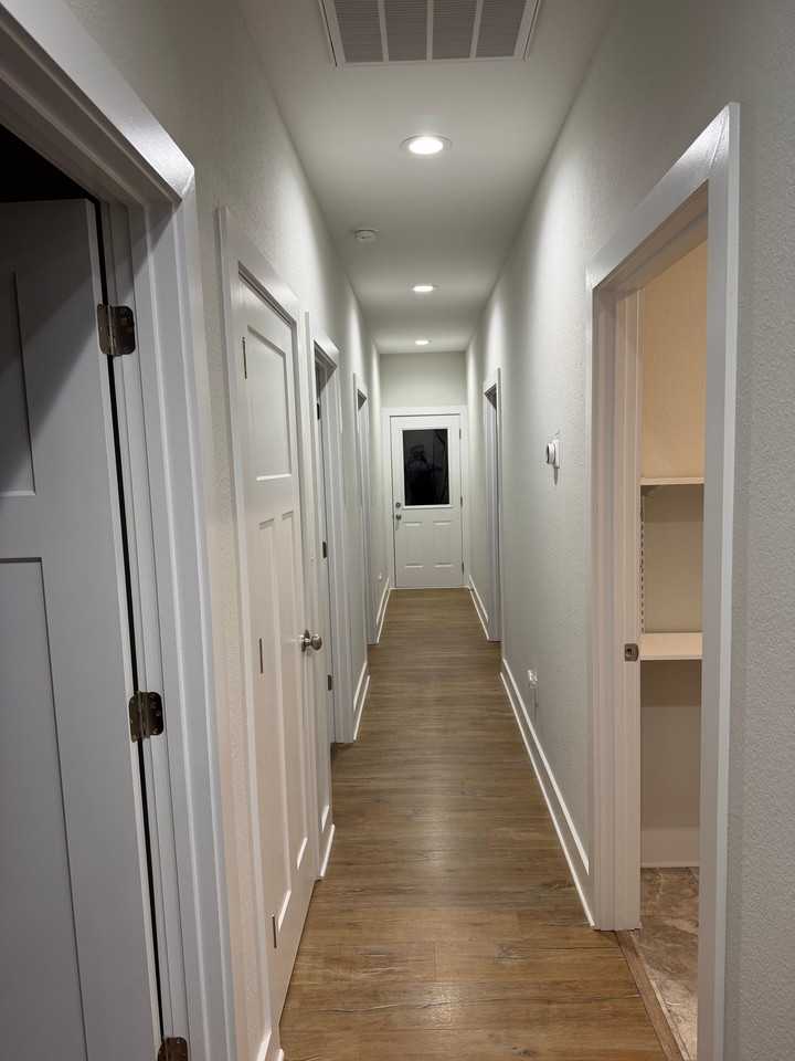 86 Paxtons Way - Photo 3 of 16