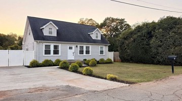 featured image of 9 Verdun Ave